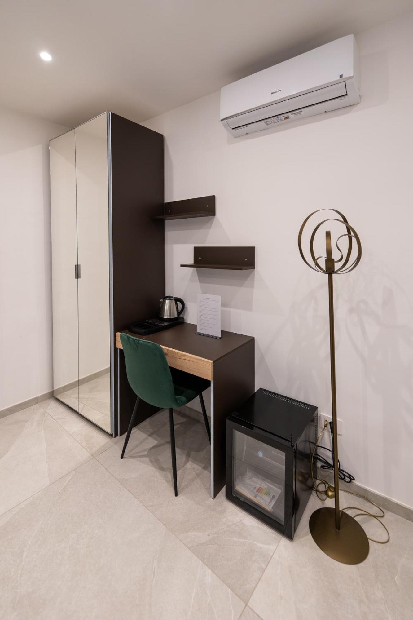 Suites Gaudioso Napoli Center Extérieur photo