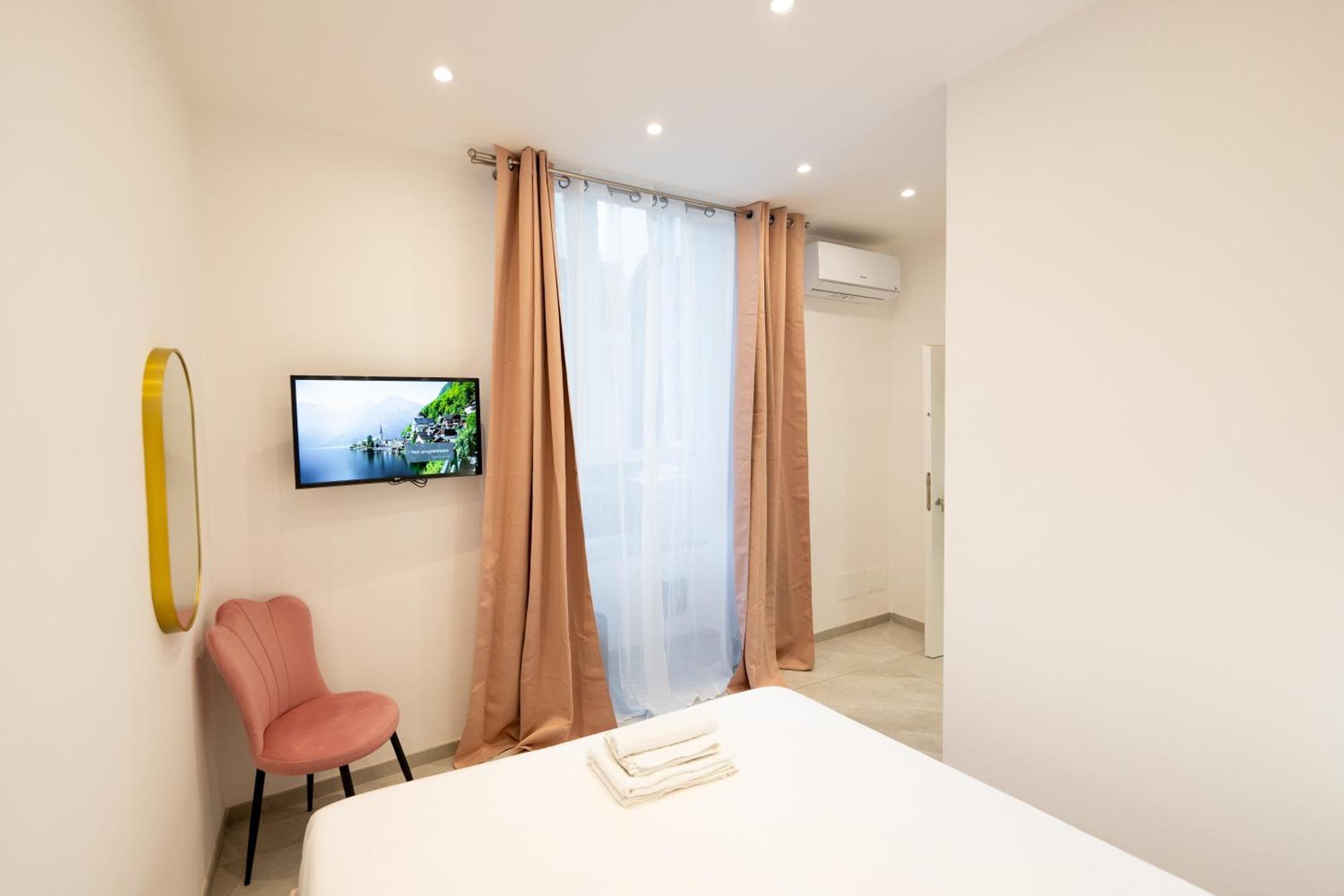 Suites Gaudioso Napoli Center Extérieur photo
